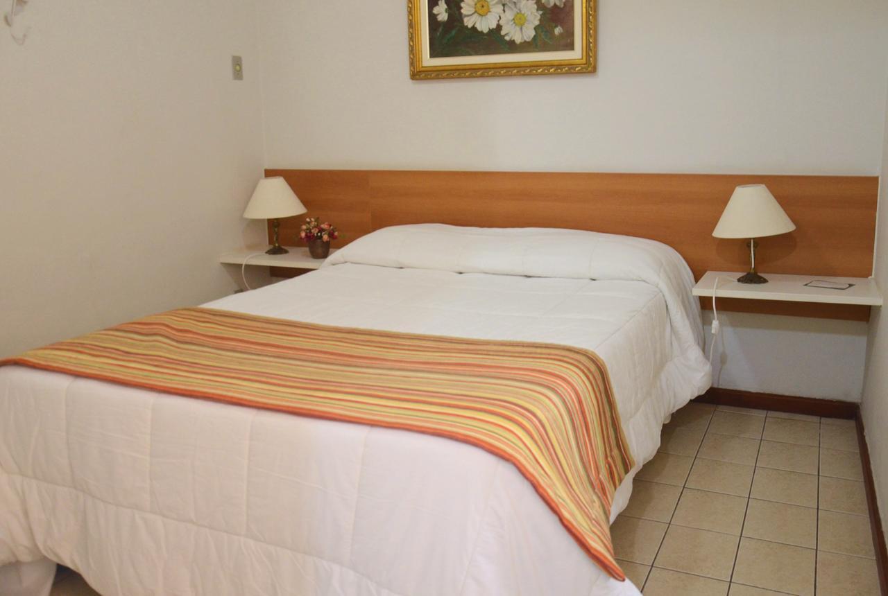 וסוראס Hotel Santa Amalia מראה חיצוני תמונה