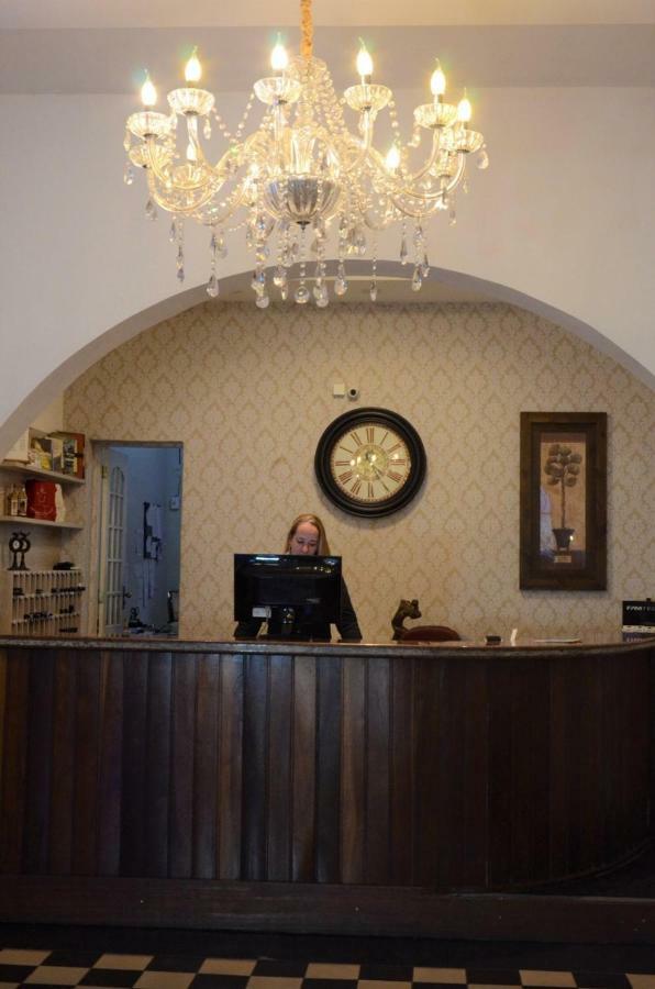 וסוראס Hotel Santa Amalia מראה חיצוני תמונה